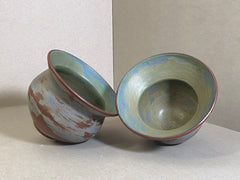 Two Friendly Pots